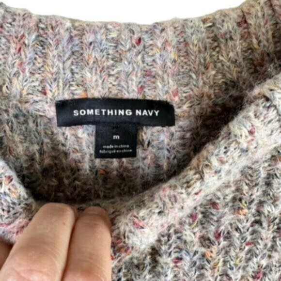 Something Navy | Tan Multi-colored Long Sleeves Sweater Size Medium - Picture 4 of 10